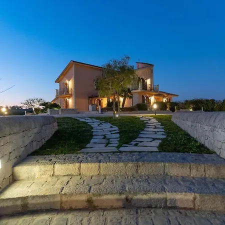 Villa House Nicasia: Con Piscina Ragusa