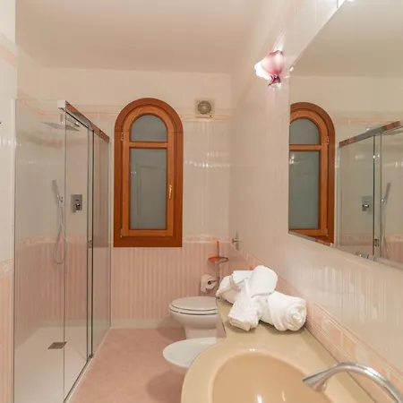 Villa House Nicasia: Con Piscina Ragusa